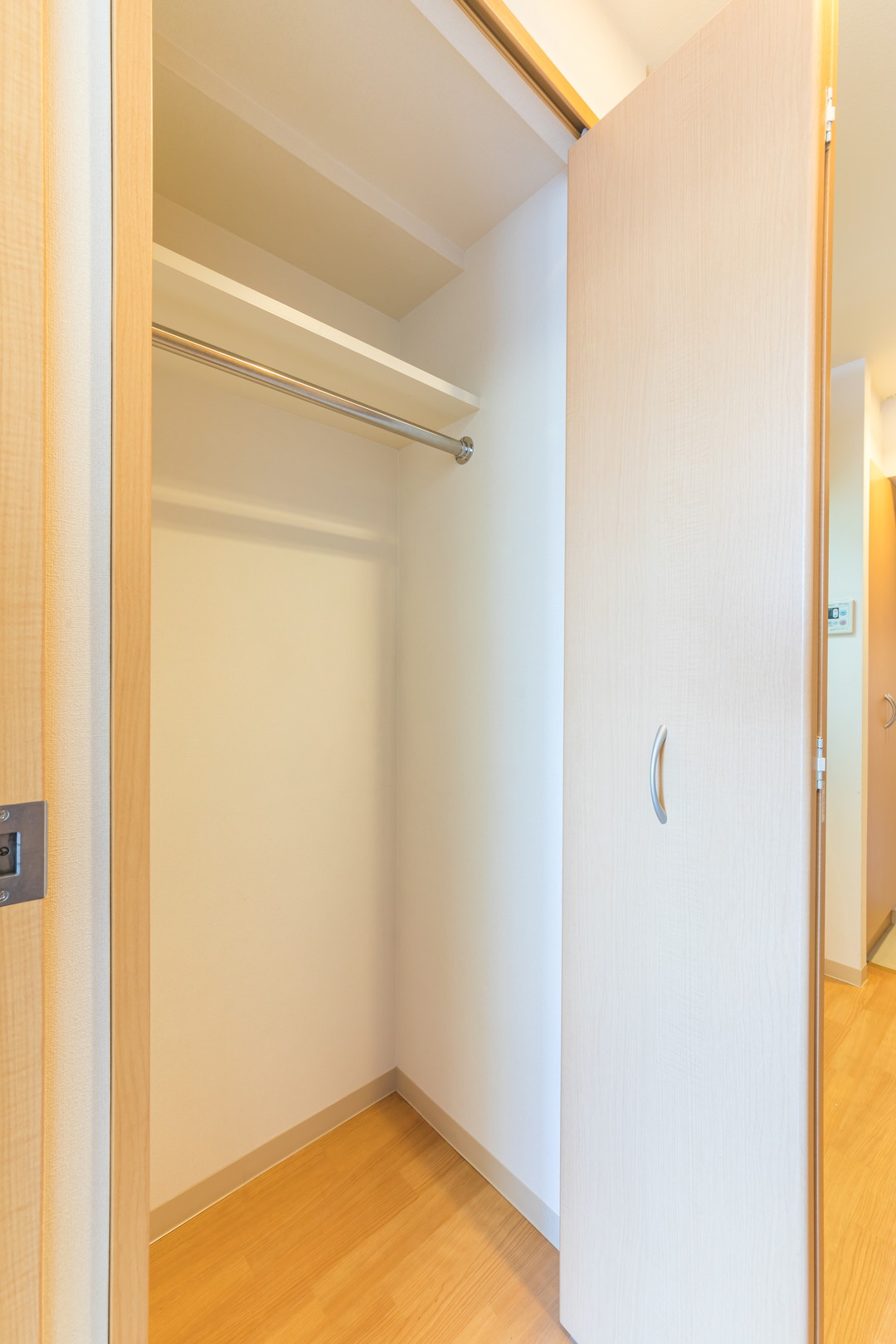 クローゼットの内部