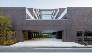 ドーミー市谷加賀